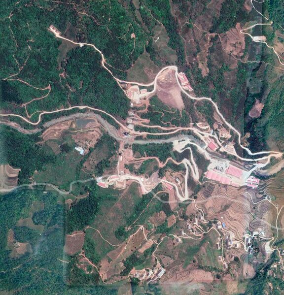 File:NasuheRailwaySatelliteClose.jpg