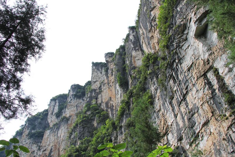 File:649Tiankeng57 copy.JPG