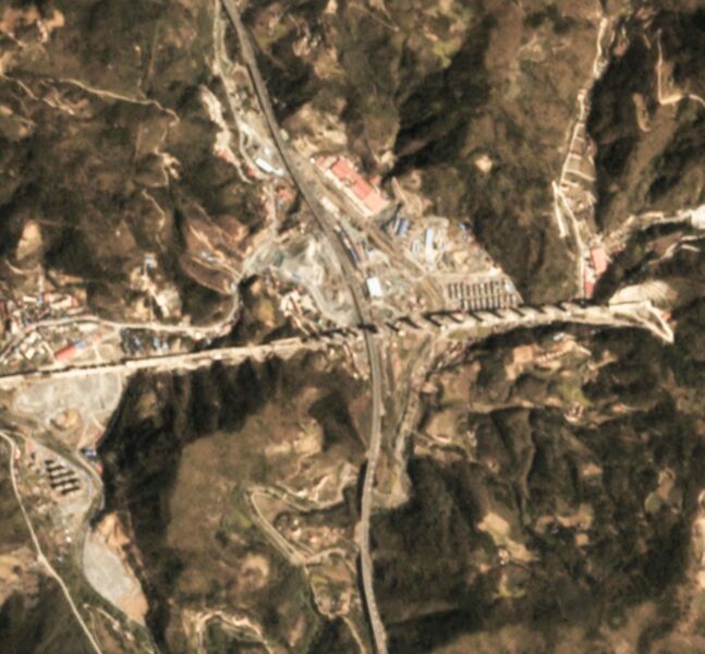 File:TianchiRailwaySatellite.jpg