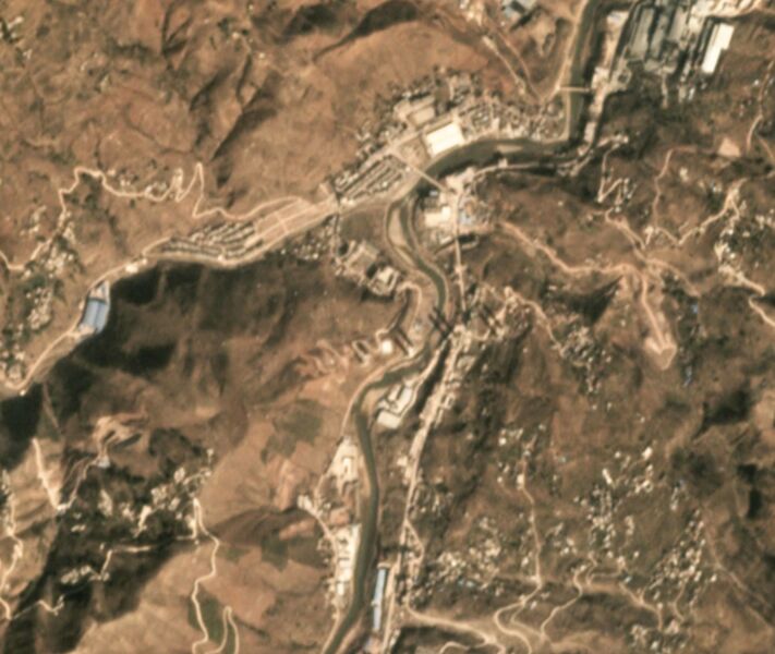 File:LuozeheSatellite.jpg