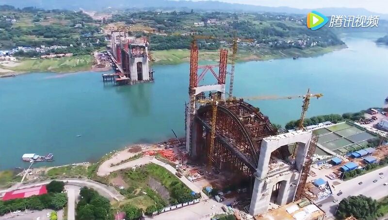 File:JinshajiangRailwayBridgeChengguiRiverDrone.jpg