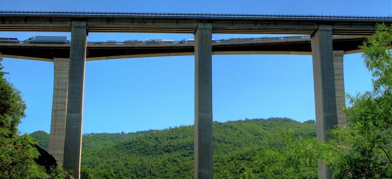 File:RoccaprebalzaTraffic.jpg
