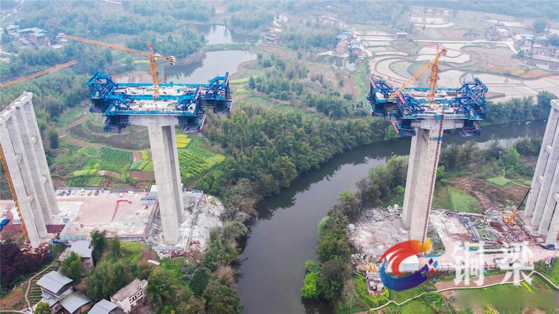 File:Xiao AnxiHighPierRiver.jpg