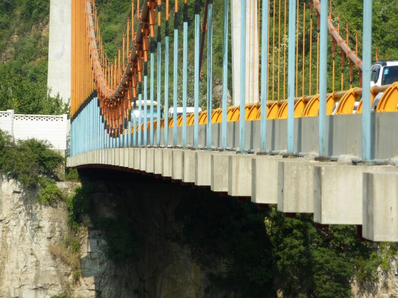 File:LuojiaoheLonglens.jpg