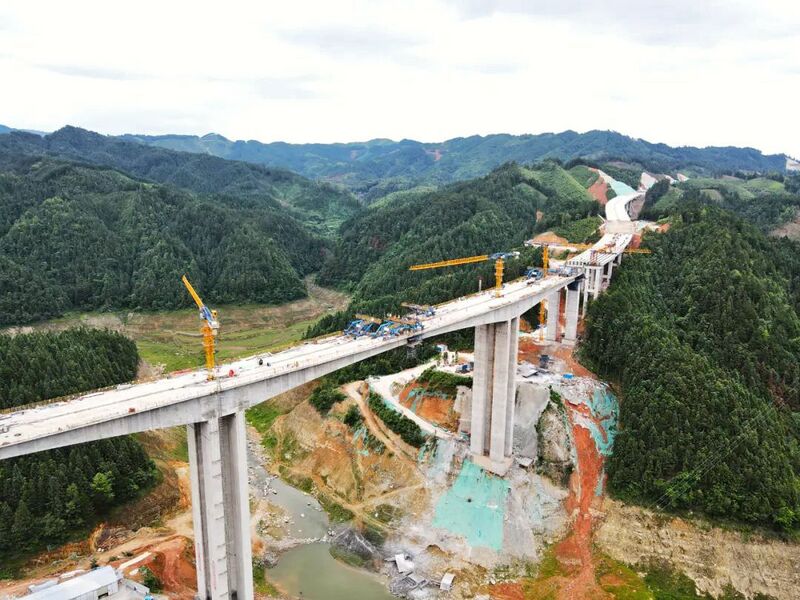 File:Pingxin 339.52 mtr Long.jpg