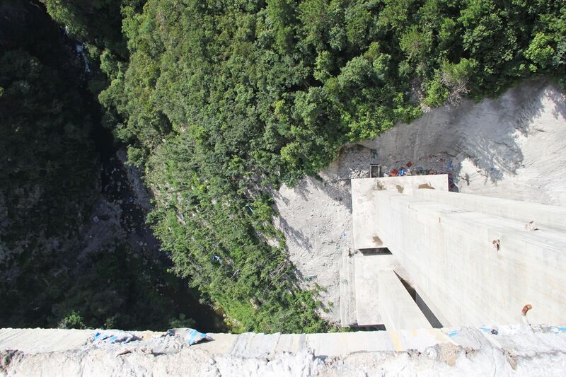 File:YinchanghePierViewDown.JPG