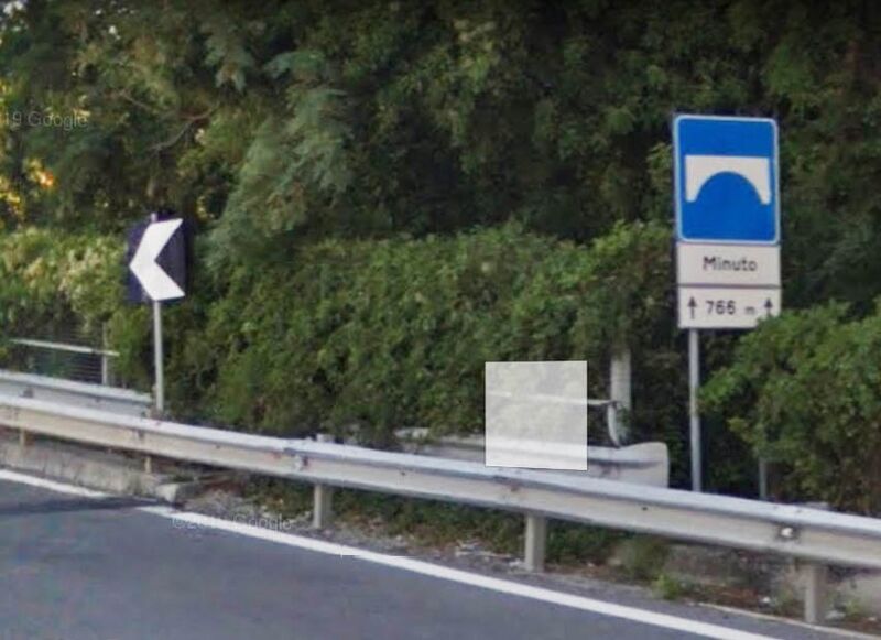 File:MinutoSign.jpg