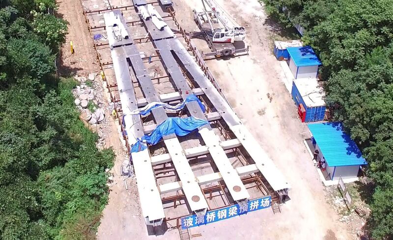 File:ZhangjiajieGlassStagingClose.jpg