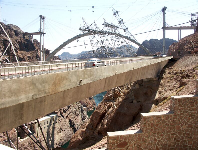 File:33HooverDamTBeamBridge.jpg