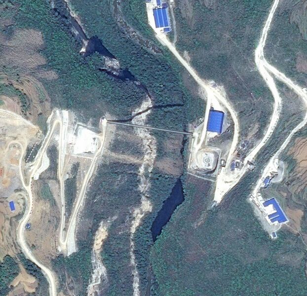 File:XixiheRailwaySatelliteClose.jpg