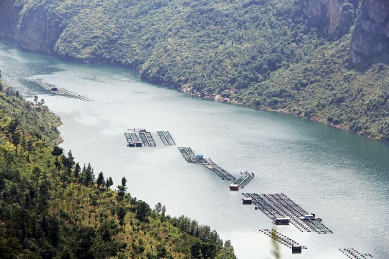 File:YachiLakeLonglens.jpg