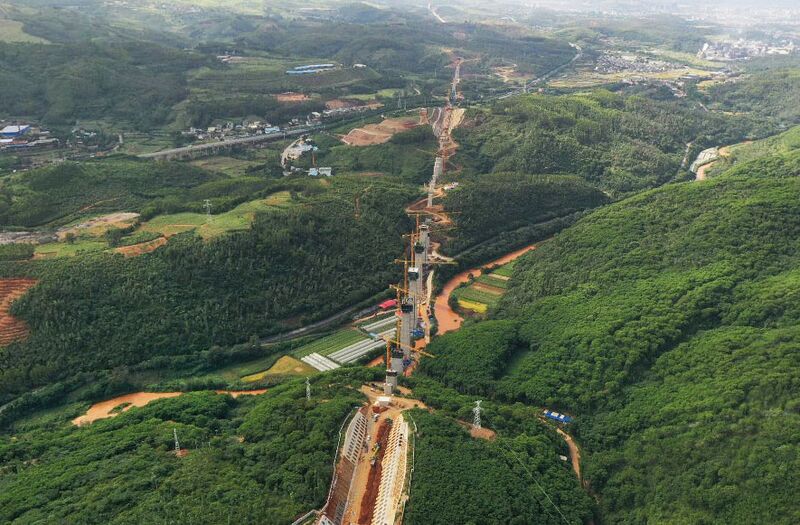 File:Lujiang bridgeDrone.jpg