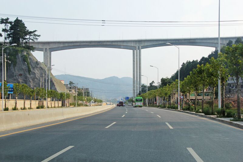 File:PianpoBeamViaduct&Boulevard.jpg