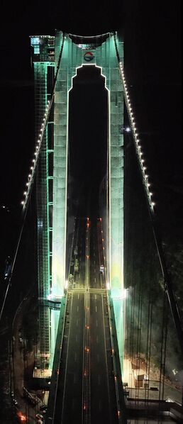 File:HuajiangNightViewTracers.jpg