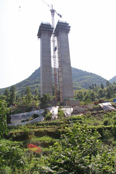 File:LuosizhaiEastPiers2.jpg