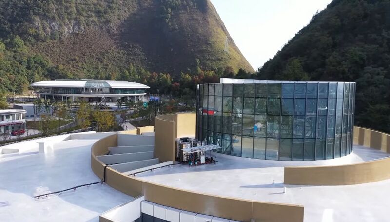 File:PingtangVisitors6.jpg