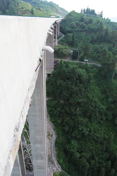 File:GuzhangNorthBeam.JPG