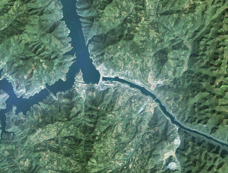 File:HongshuiheDam.jpg