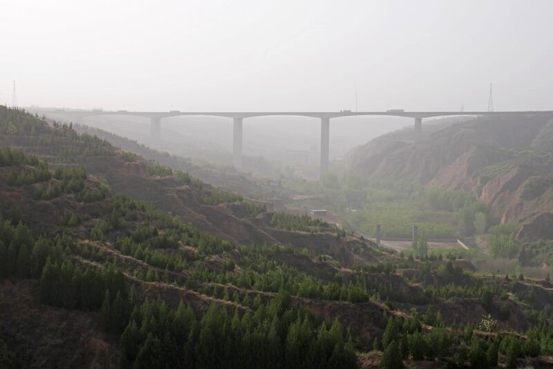 File:JinshuigouExpresswayCloudy.JPG