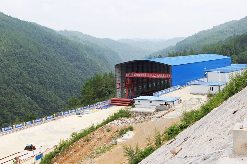 File:MengdongheYongjiBuilding.jpg