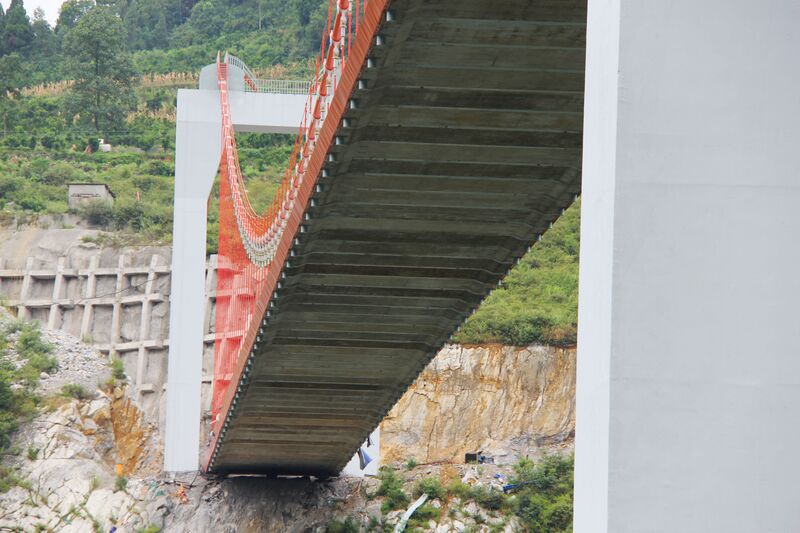 File:WujiangSuspensionConcreteDeck.jpg