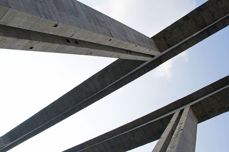 File:PianpoBeamPiers.jpg