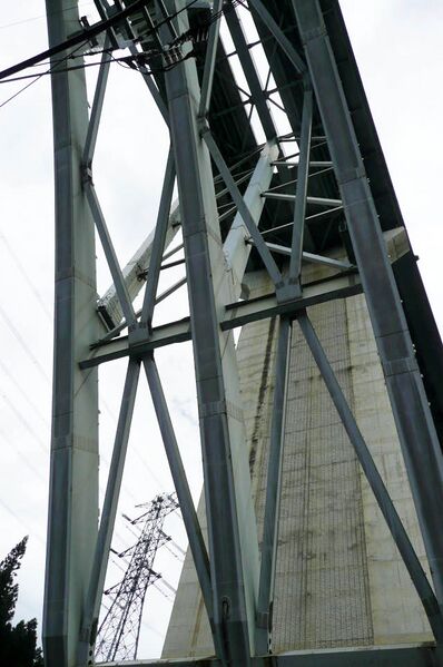 File:Toirigawa-Beams.jpg
