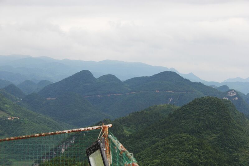 File:XiangjiangRailwayAccessRoad.JPG