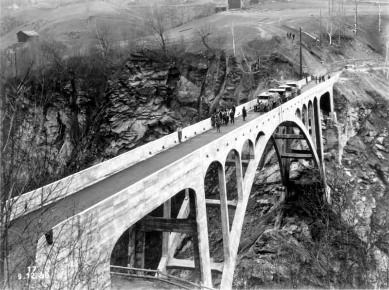 File:1VispBridge.jpg
