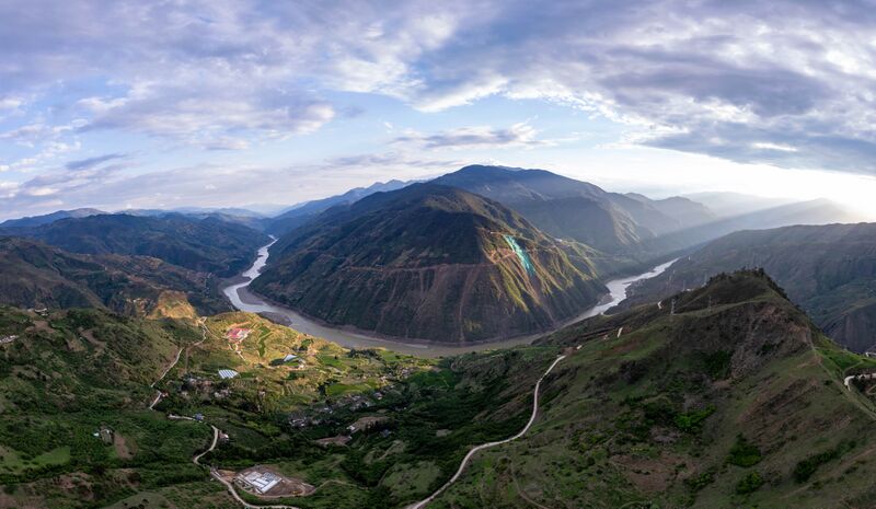 File:Yalong LiangshanWideSkyLate.jpg