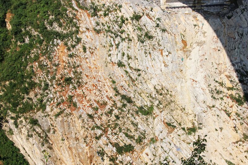File:DiaolanheGroundSlope.jpg