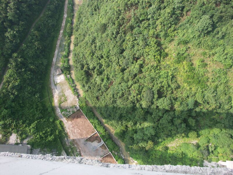 File:ShuanghekouValleyView3.jpg