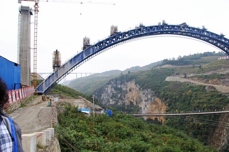 File:178XixiheRailwaySide&WhiteSky.jpg