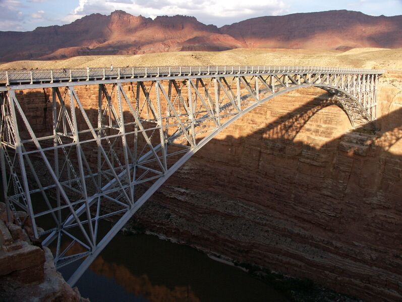 File:2NavajoBridge.jpg