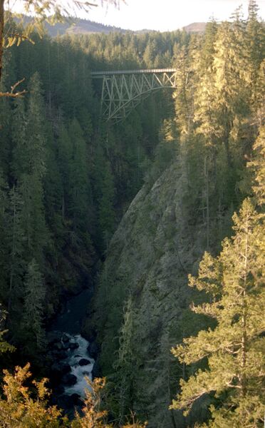 File:3SkokomishRiverBridge.jpg