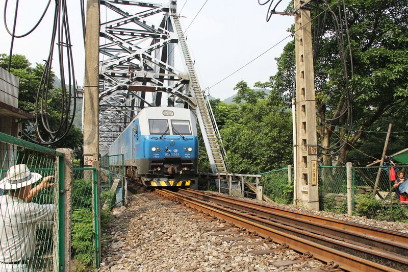 File:404JialingRailwayTruss5 copy.JPG
