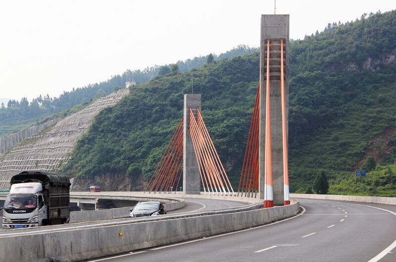 File:LongjingheLonglens.jpg