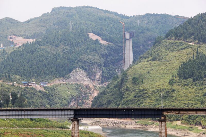 File:WujiangRailwayHighBeam&Low.jpg