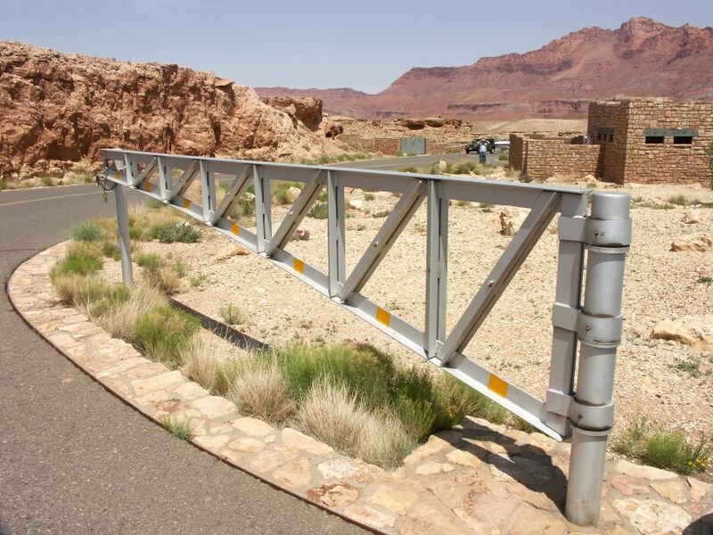 File:NavajoBridge148.jpg