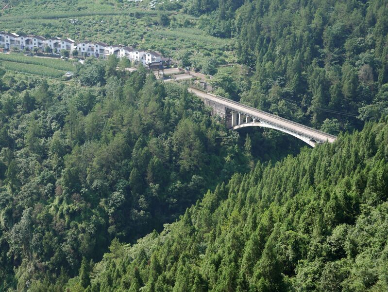 File:DadongheFarView.JPG