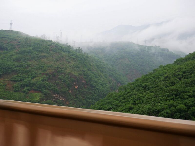 File:GongnongValleyNingnan.JPG