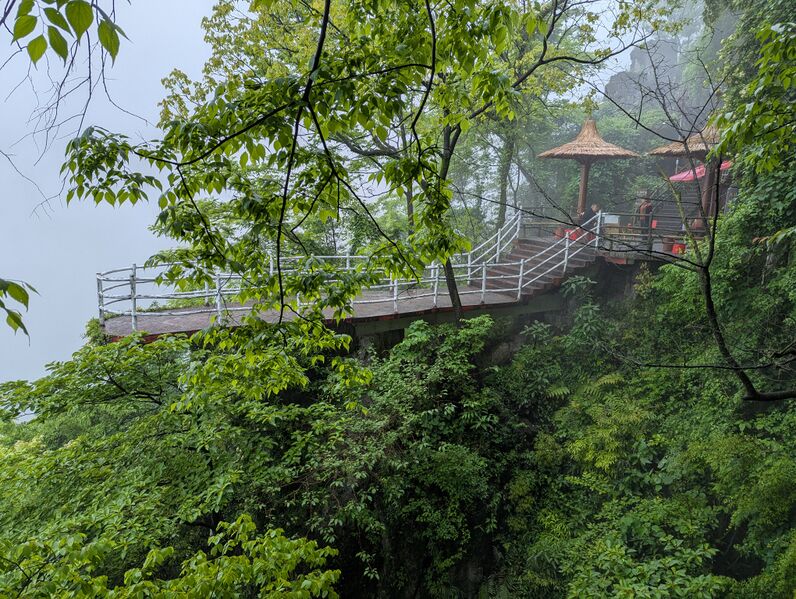 File:Qingjiang FangshanPlatformShort.jpg