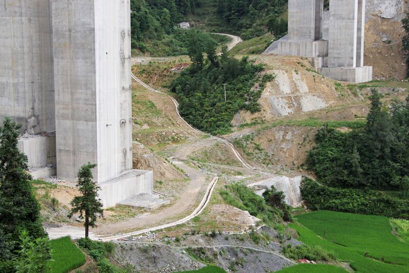 File:ShihuazhaiLonglensBottom.JPG