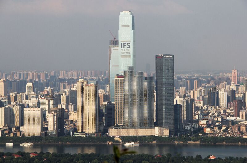 File:822ChangshaIFSBuilding2 copy.JPG