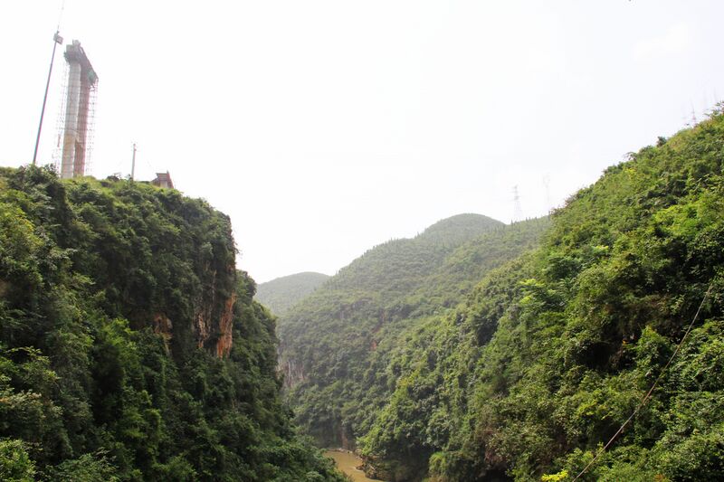 File:MalingheOneGorgeSide.jpg