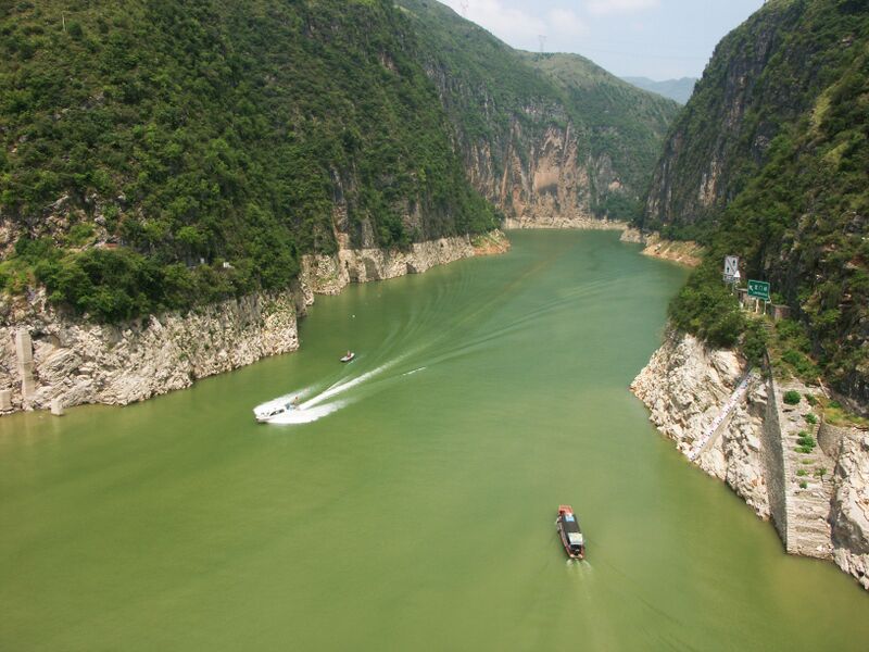 File:DaningheRiverView.jpg