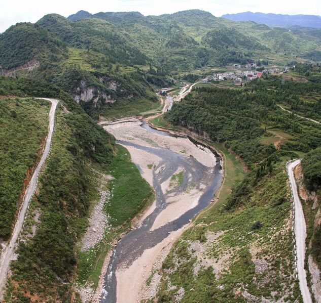 File:Xifenghe8 Panorama.jpg