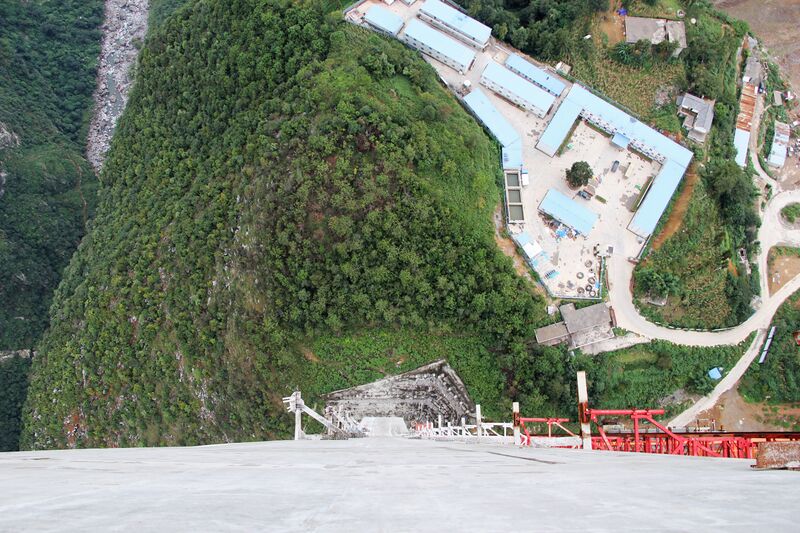 File:BeipanjiangDugeHeadquartersDownView2.jpg