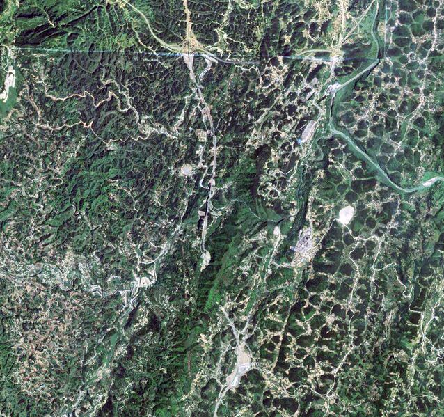 File:XianrenjiaobanSatelliteWide.jpg