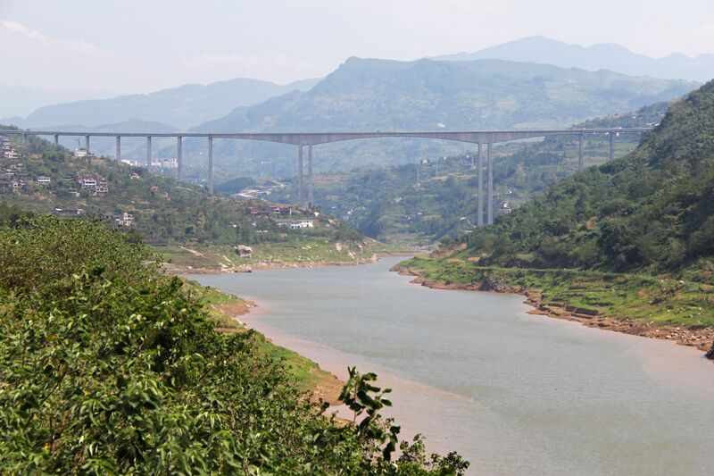 File:Fengfu7LongBridgeWide.jpg